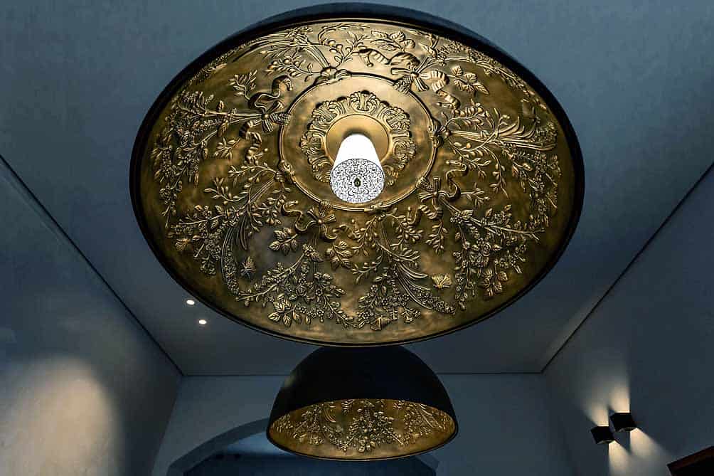 inside-bronze-lamp-patinated10