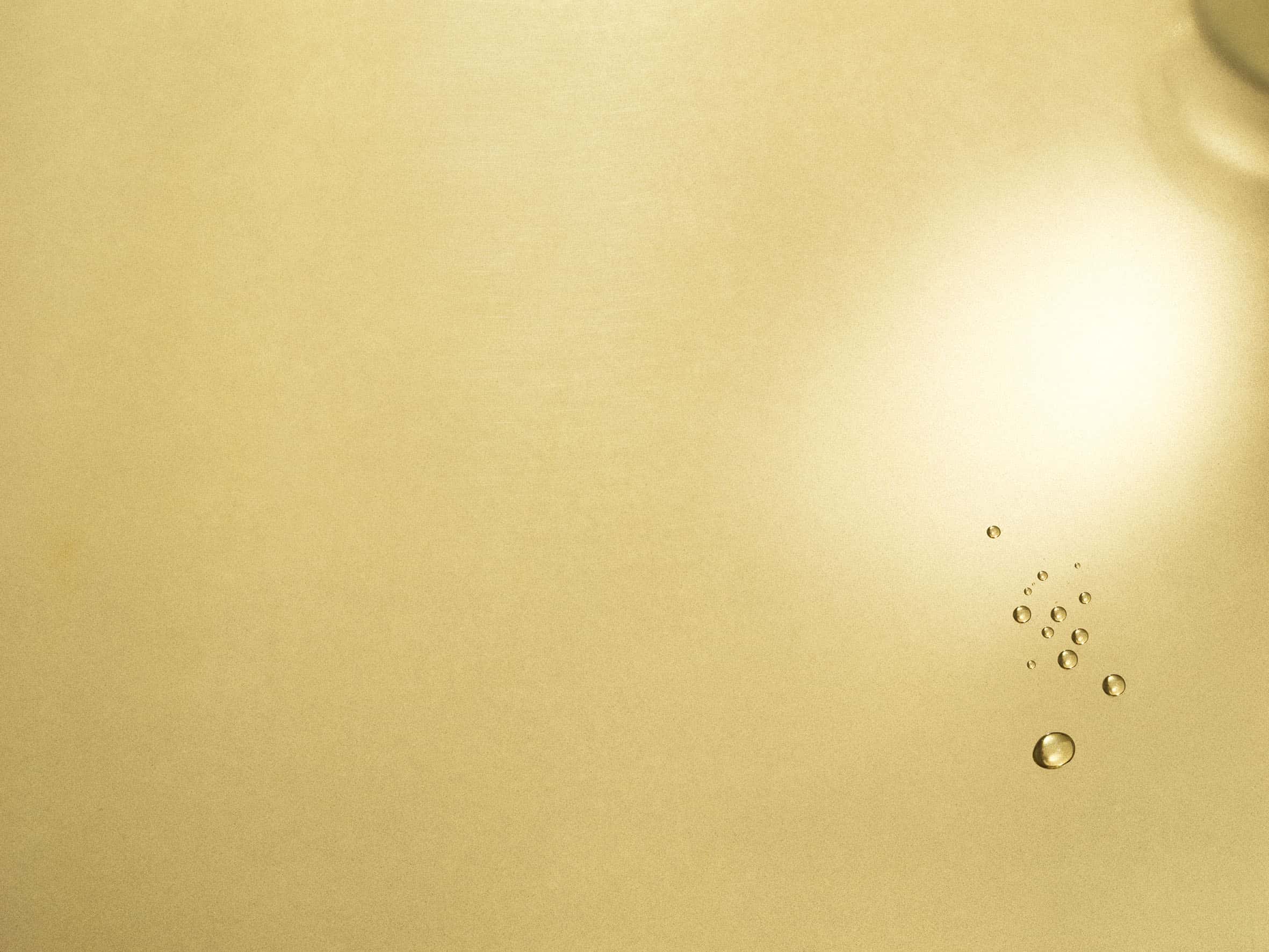 0308-VeroMetal-Green-Brass-top-drops